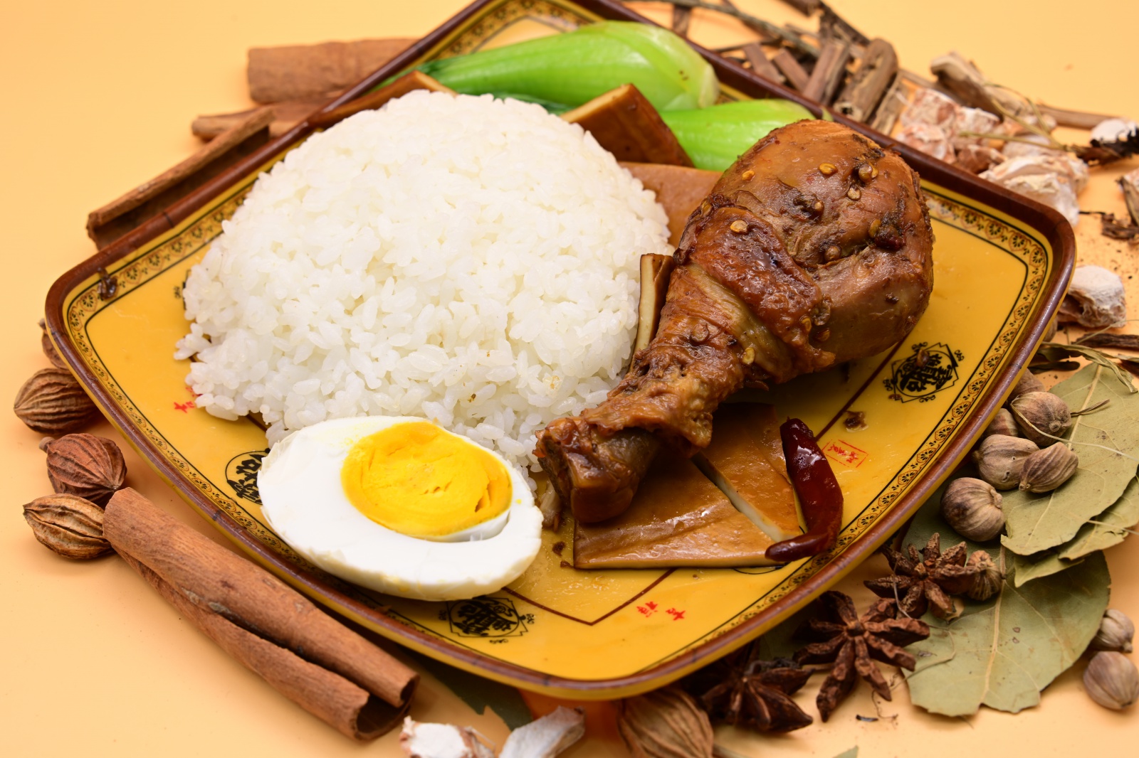 回香卤鸡腿套饭